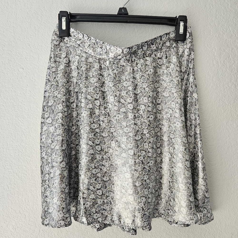 Urban Outfitters Satin Floral Skirt - Size M